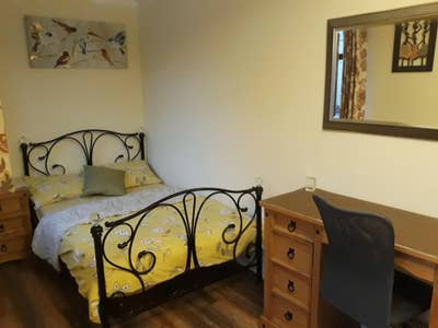 Double bedroom in Botley  Main Photo