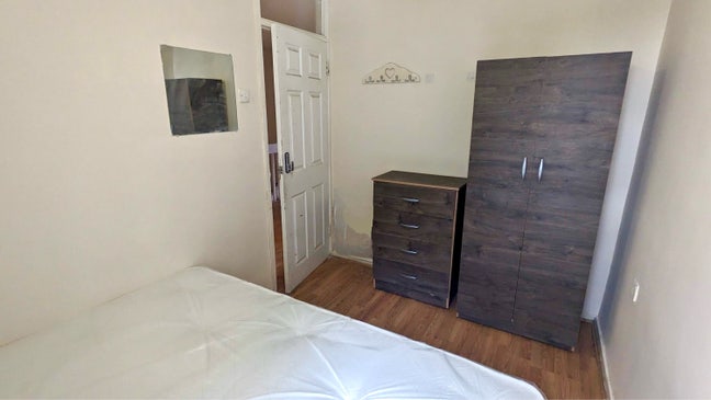 💖Lovely Room in E14! Close Canary Wharf+Bill Incld Main Photo