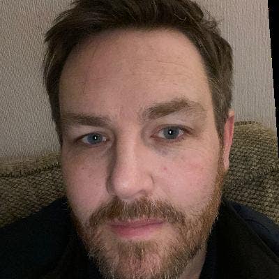 Looking for a room Main Photo