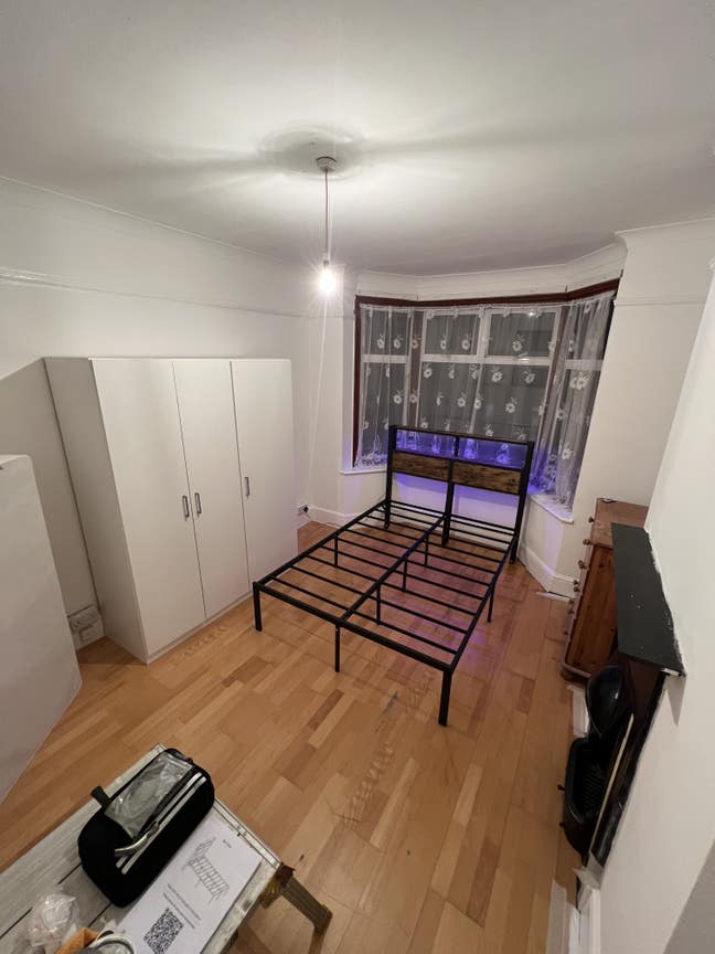 Large Double Room. Central Park, East Ham Main Photo