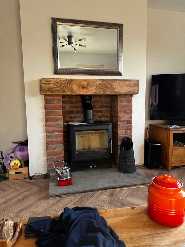 Whole house to let Main Photo