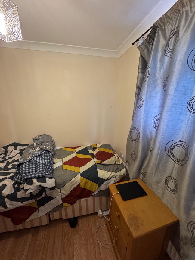 Two rooms in a shared house  Main Photo