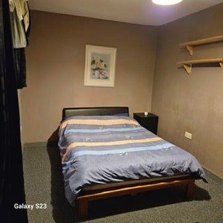 Large Double  ROOM  (MEN preferred)  Main Photo