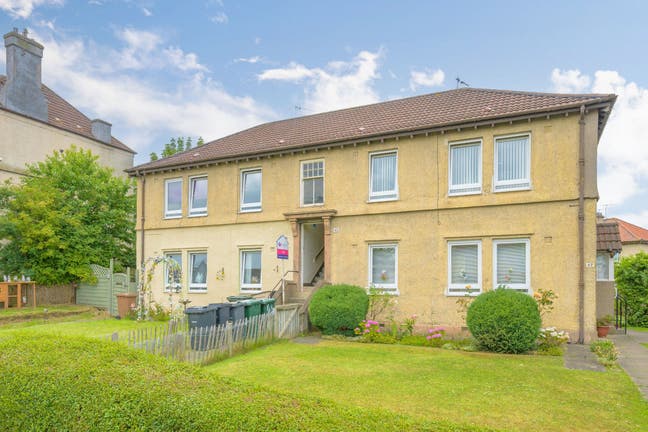 Spacious 2-Bedroom Flat in Central Edinburgh Main Photo