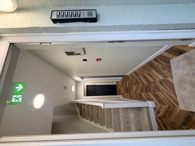 Flats in a house  Main Photo