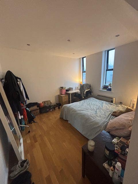 Lovely Double Ensuite Room in Aldgate East Main Photo