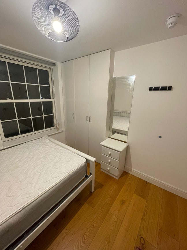 Modern Flat at Bethnal Green - All bills incuded Main Photo