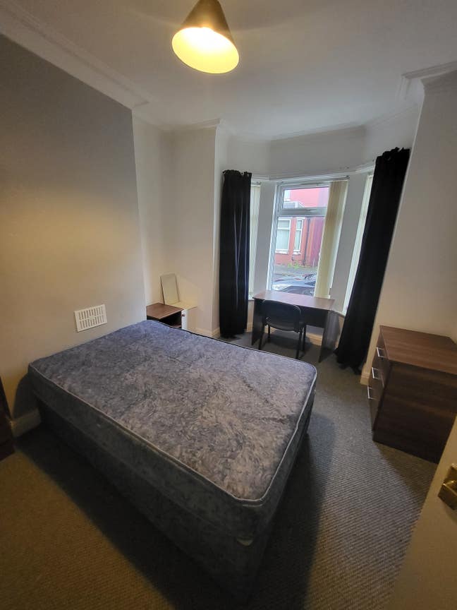 Salford Room Available  Main Photo