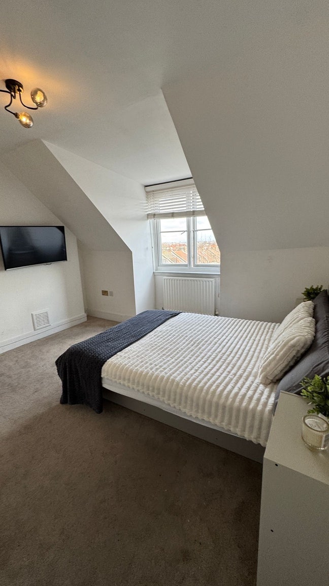 👩‍💼 Pro Living 🏡  •  NW10 • All  Bills In
 Main Photo