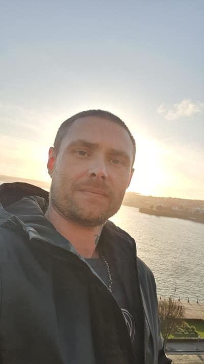 Thomas ,seeking a room Main Photo