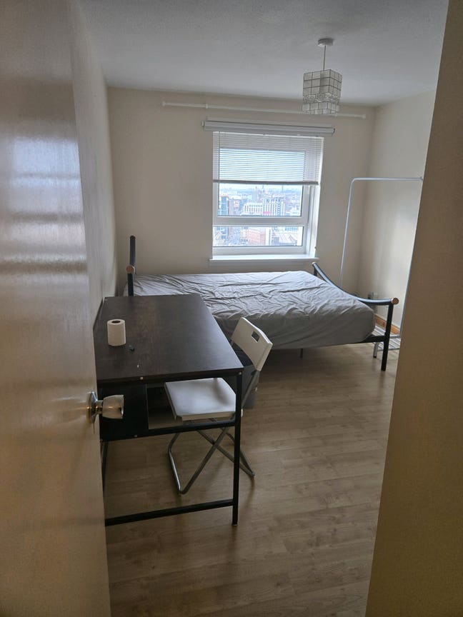 Flat near Strathclyde Main Photo