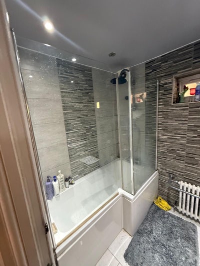 Looking for Female Roommate – Shared Double Room Main Photo