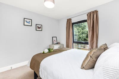 Lovely Double Bedroom In Ealing Broadway W5 Main Photo