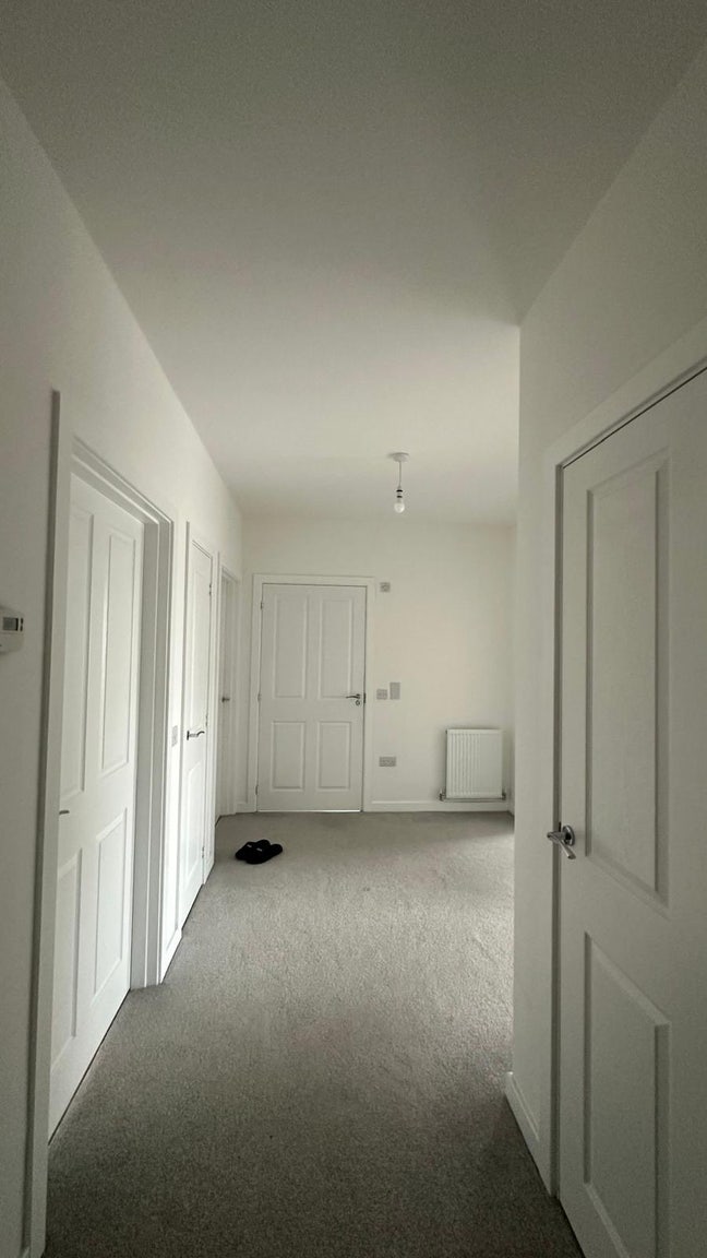 Bright Double Room in Modern Flat - city centre Main Photo