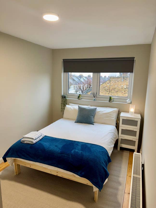 Room in flat overlooking Wandsworth Common  Main Photo