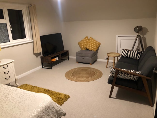 Double bedroom Main Photo