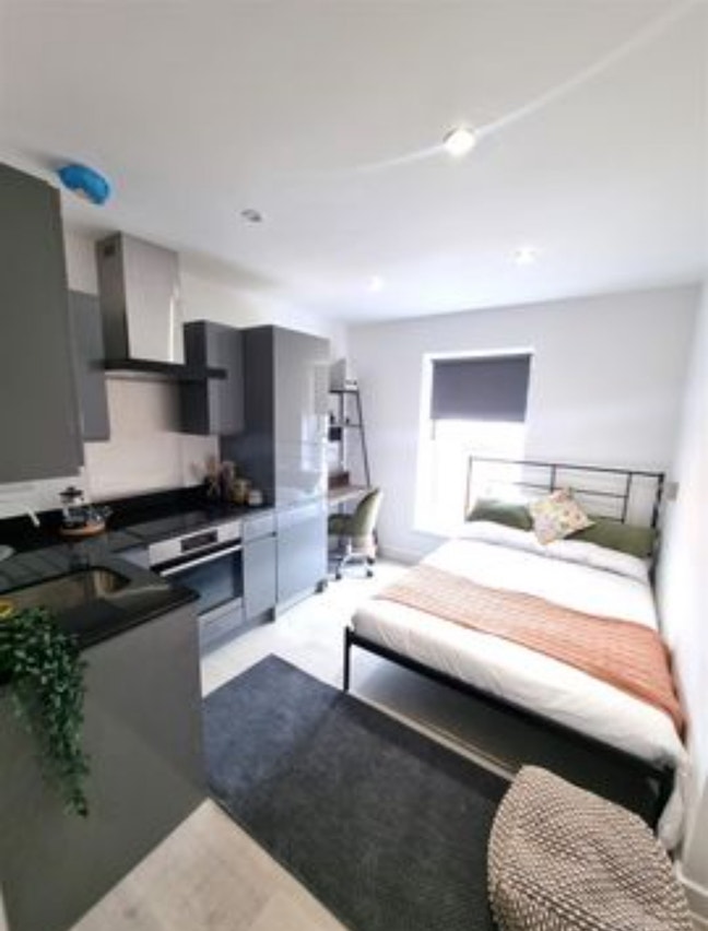 Studio apartment  Main Photo