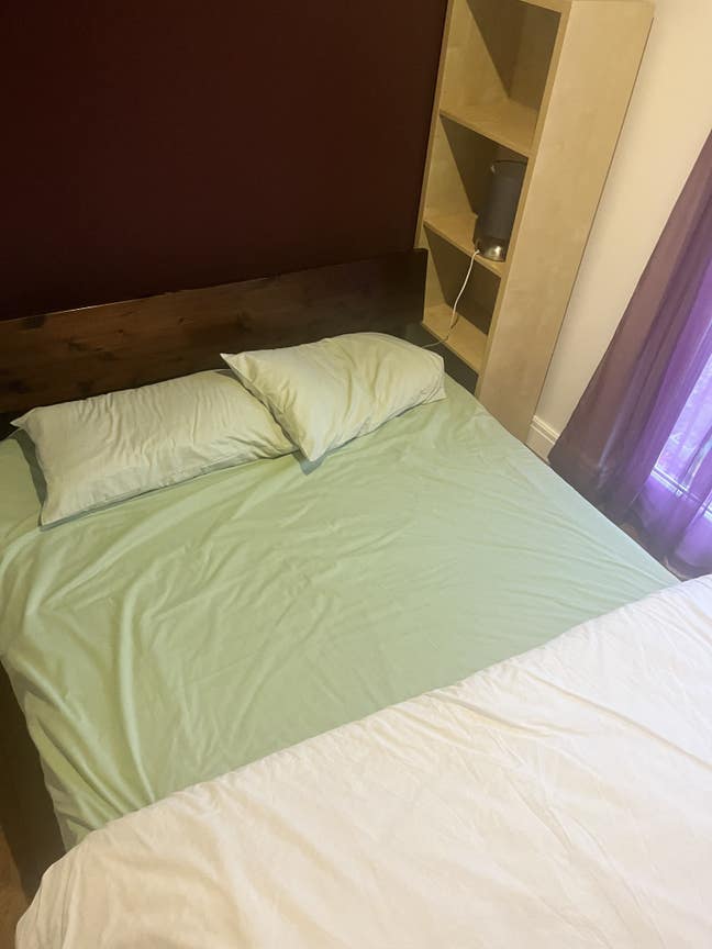 Short term room available  Main Photo