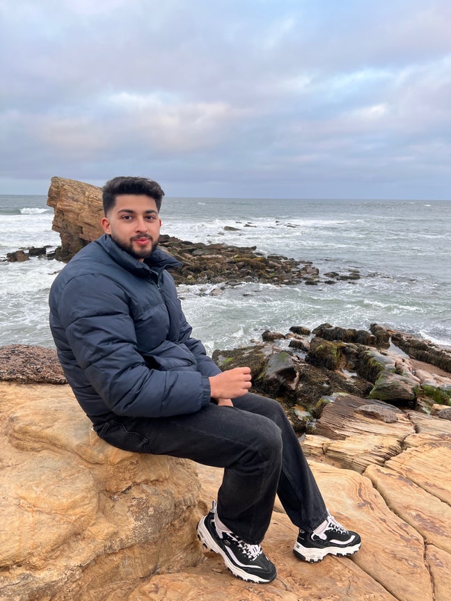 Room mate moving out looking to get new roommate I Main Photo