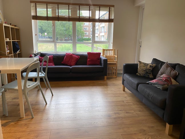 Bright double room, friendly flat Shepherd's Bush Main Photo