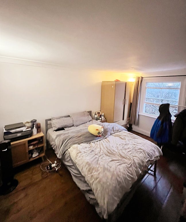 Lovely home in London Zone 2 Main Photo