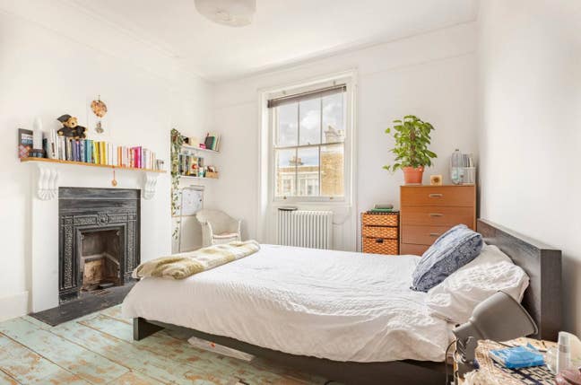 Unique 2 Bedroom Apartment + Roof Garden | Zone 1 Main Photo