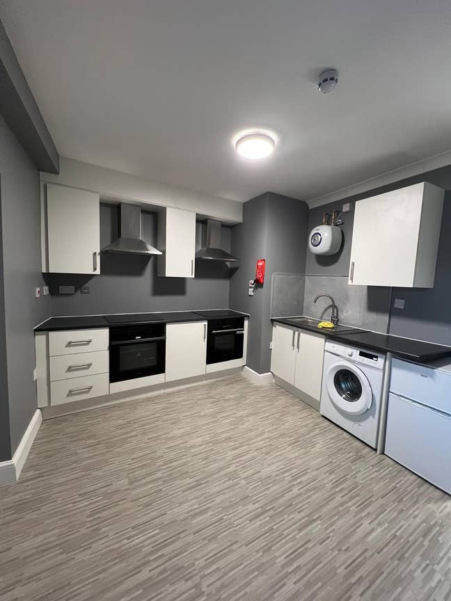  Studio  flat  in  Harrow  HA3 Main Photo