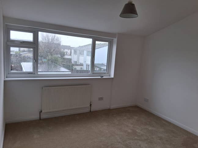 Double room to rent in Newquay near Morrisons  Main Photo