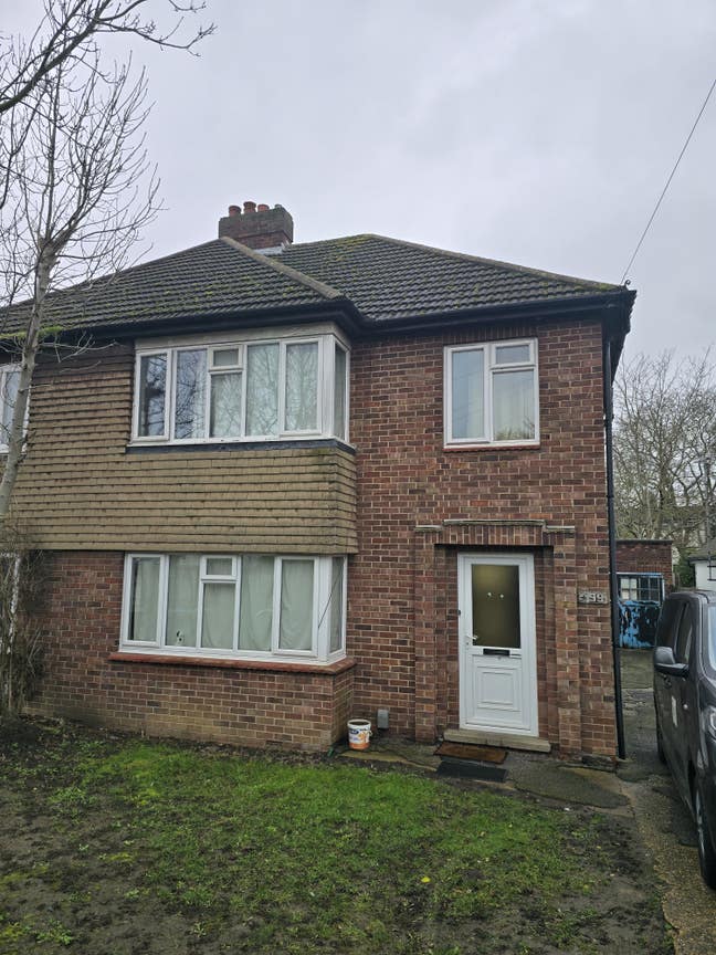 Double & Single room available on Histon Road CB4  Main Photo