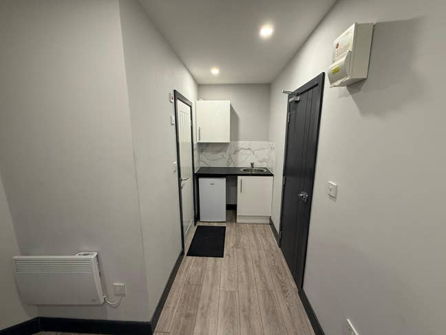 DSS- Studio Flat Available in Greenford Ealing UB6 Main Photo