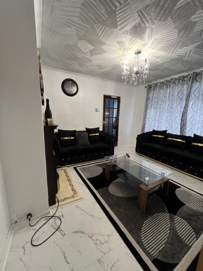 A fully furnished double room for rent Main Photo