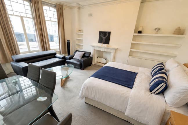 Spacious Rooms in central Lonodon. Iconic Building Main Photo