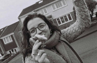 Helloooo! I’m Ellie (she/her), 25 and looki... Main Photo