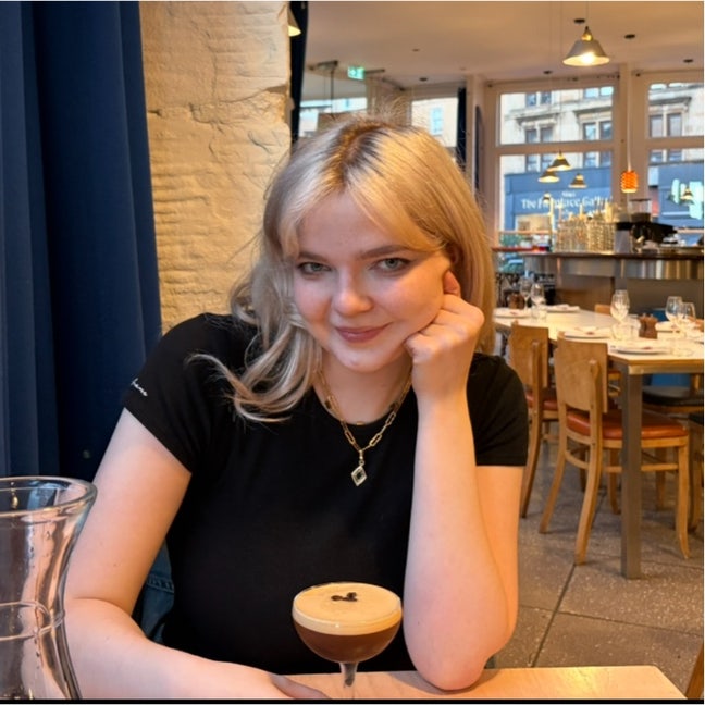 Looking for room to rent or flatmates in London Main Photo