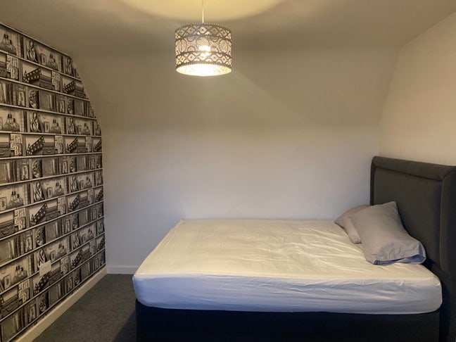 Double room available for short & long term stay  Main Photo