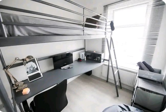 Trendy Wembley Staduim Stay | 3 min to Station Main Photo