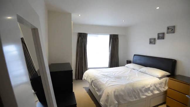 Double Hoxton room in 2 beds flat, close to Old St Main Photo