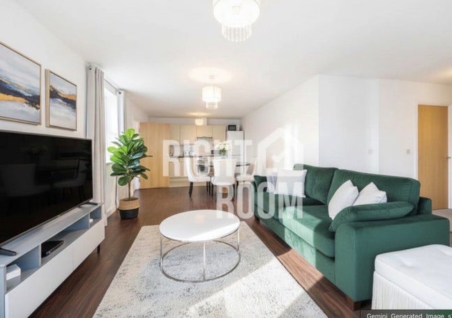 🚨Stunning 3 Bed Flat - Lift Inc - 5min to St!  Main Photo