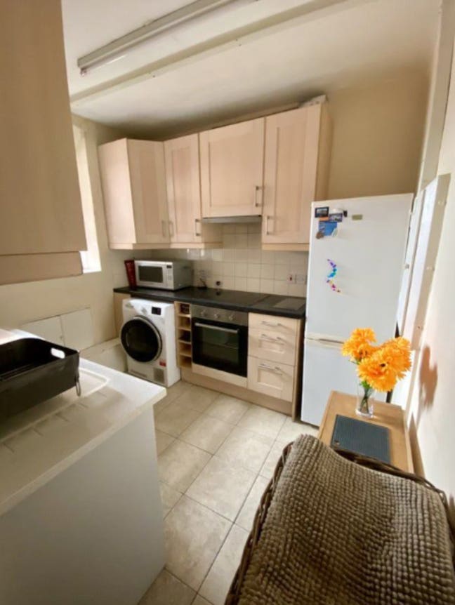 Single Room in Marylebone – Graduates students Main Photo