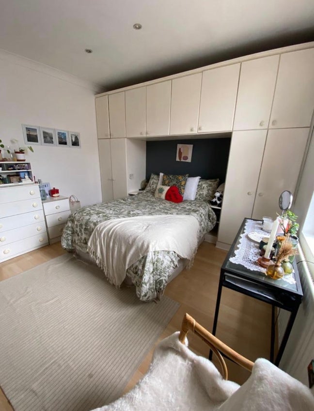 Lovely double in Cricklewood for Feb 1st Main Photo