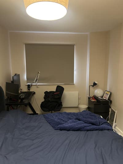 En-suite bedroom to let  Main Photo