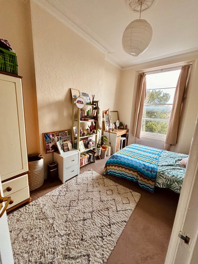 Sunny double room in Clifton Main Photo