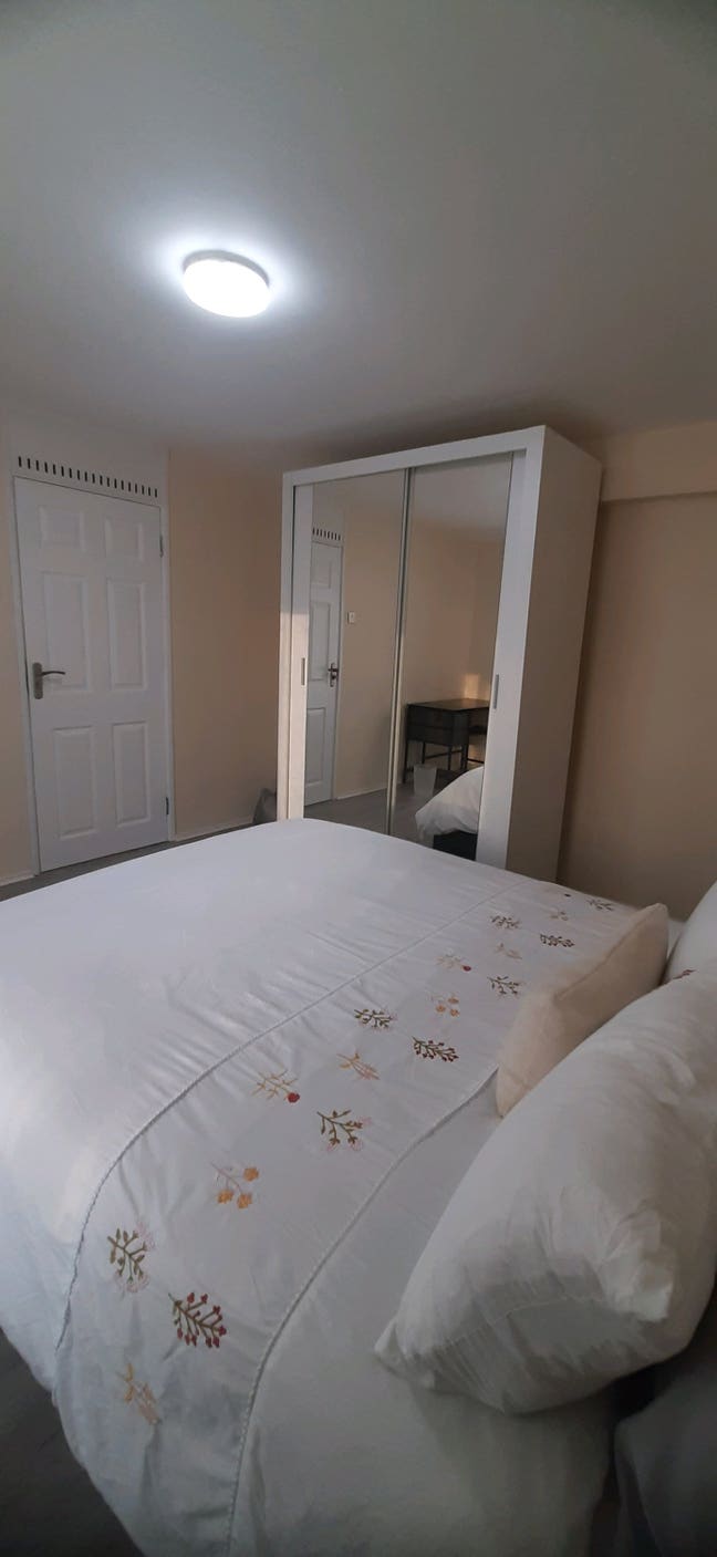 Home Ideal for Arm and Addenbroke- CB1 Main Photo