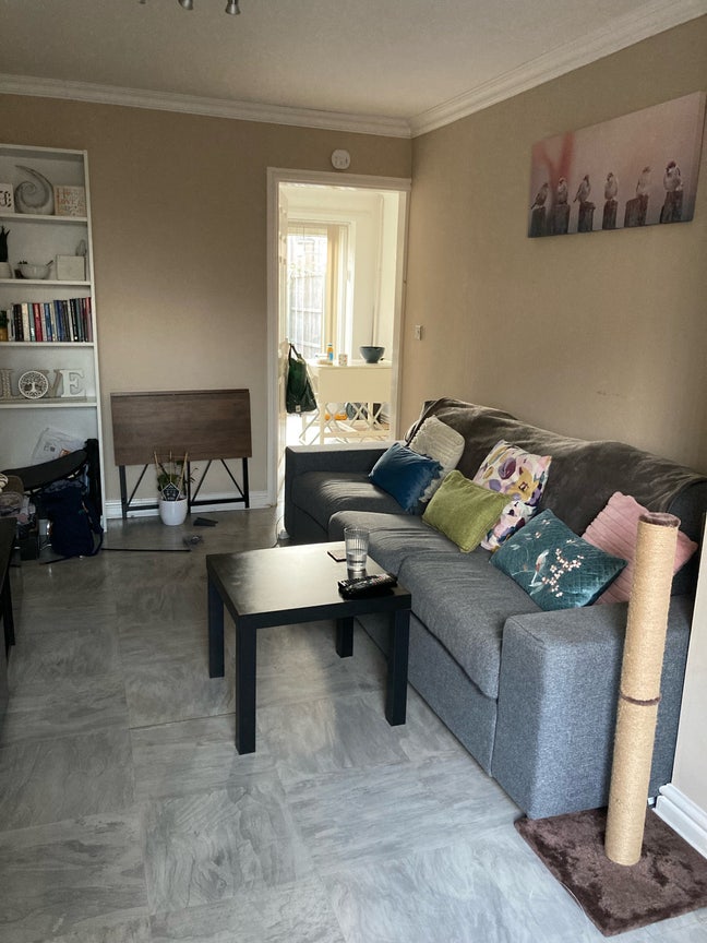 Spare room in Levenshulme  Main Photo