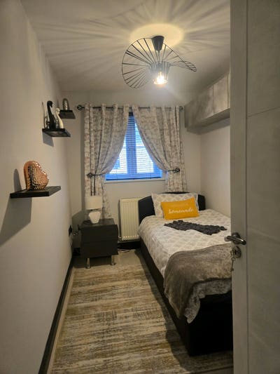 Single room in a quiet residential area Main Photo