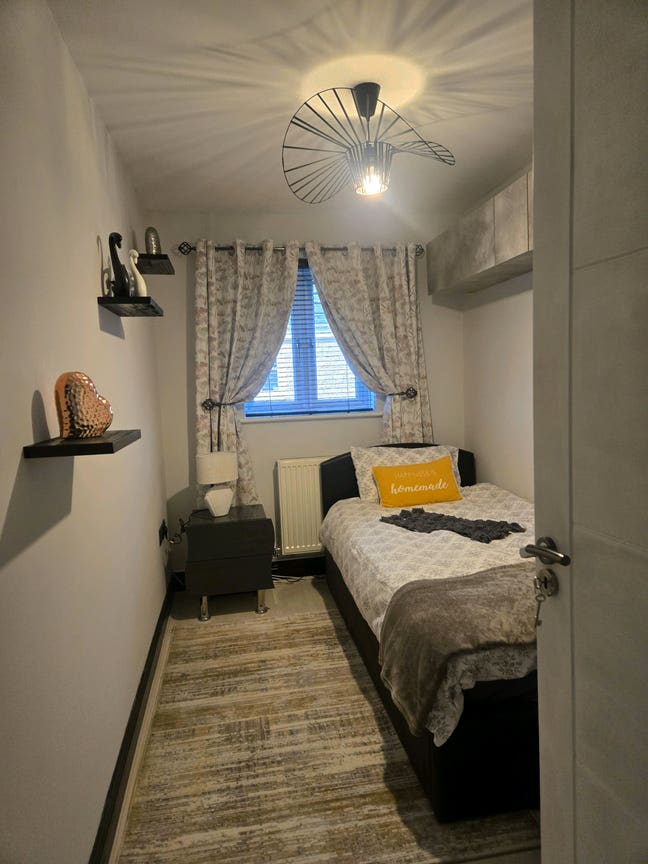 Single room in a quiet residential area Main Photo