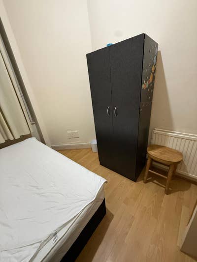 A double Bed room Available in G20 Main Photo