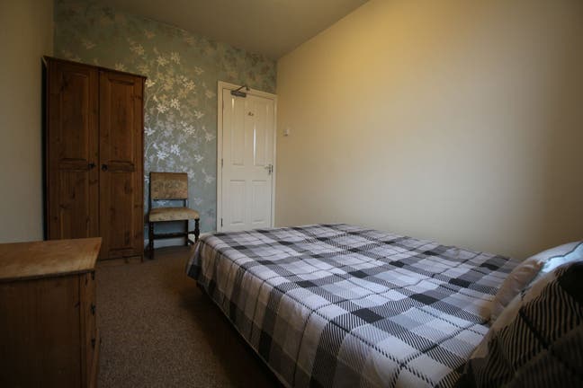 🏡 Fully Furnished Double Room 🏡 Main Photo