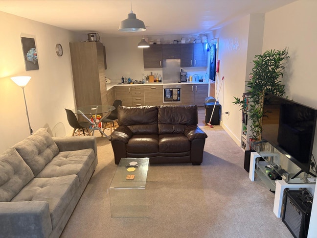 Double Bed Room in Ordsall Lane Flat (Salford) Main Photo