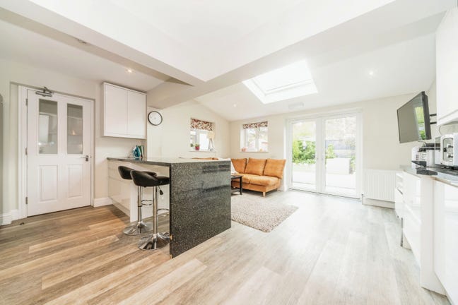 House Share Ewell KT19 Main Photo